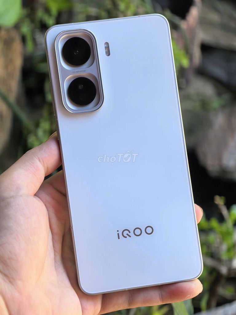 iQOO Neo11 đẹp lướt bán hoặc giao lưu. Mua bán Điện thoại tại Quận Ngũ Hành Sơn Đà Nẵng được đăng bởi QH hình 1