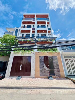 Nhà phố 64 m² · 5 PN · Đường Số 4