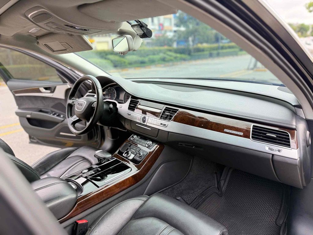 Audi A8L 2014 - 110000 km. Mua bán Ô tô tại Thành phố Thủ Đức Tp Hồ Chí Minh được đăng bởi Minh Tú hình 7