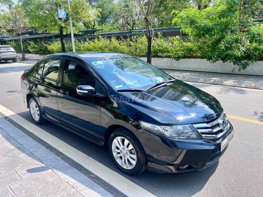 Honda CITY 1.5AT Sản xuất 2014 tên tư nhân