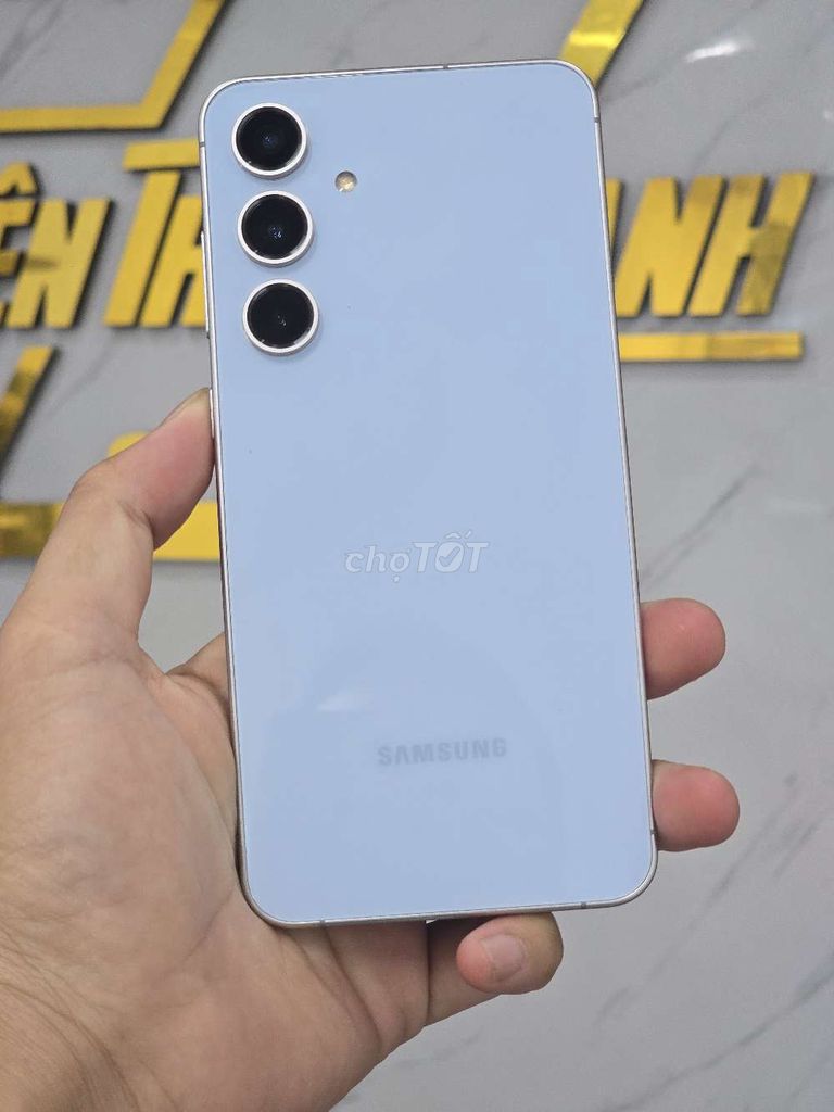 Samsung Galaxy S24 FE Xanh nhạt VN Đã sử dụng. Mua bán Điện thoại tại Thành phố Hưng Yên Hưng Yên được đăng bởi Trịnh văn ba hình 1