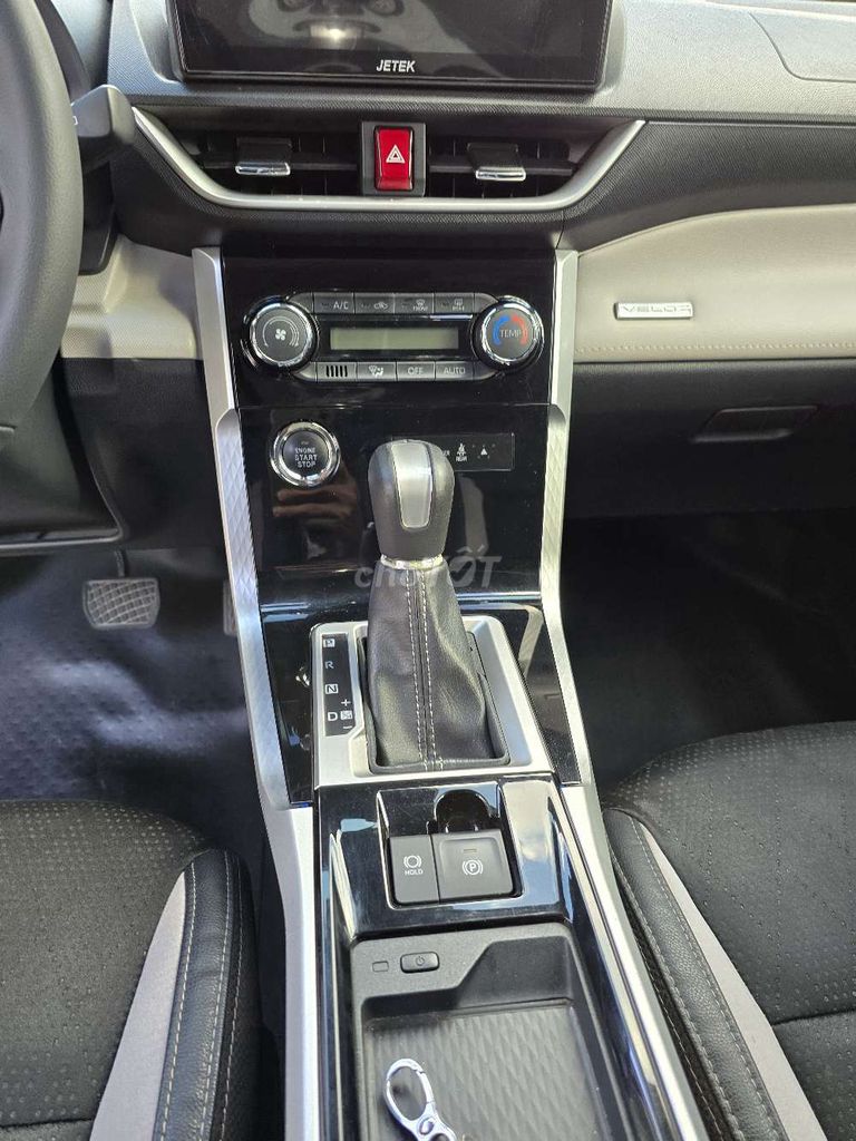 Toyota Veloz Cross 2022 CVT Top - cực mới. Mua bán Ô tô tại Thành phố Vị Thanh Hậu Giang được đăng bởi SALON Ô TÔ HƯNG HẬU GIANG hình 9