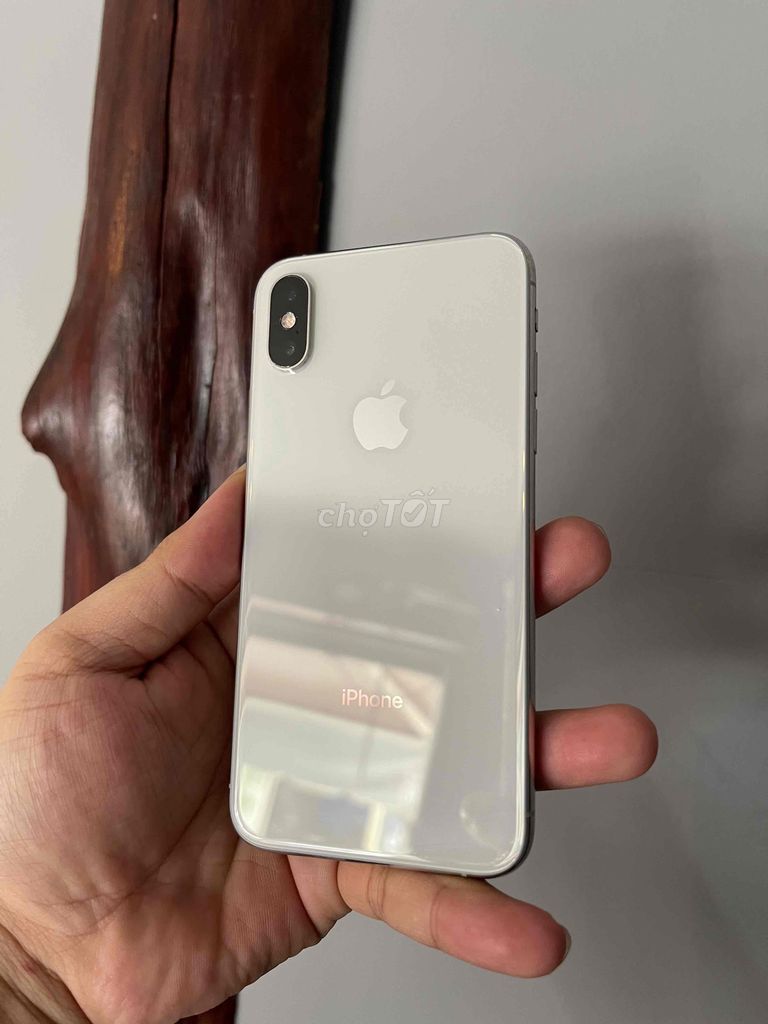 iPhone XS 64G Quốc Tế Zin Full Áp Xài Ngon Pin 94