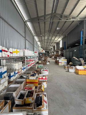 CHO THUÊ KHO XƯỞNG gần 700m ( thương lượng gặp tt chính chủ )