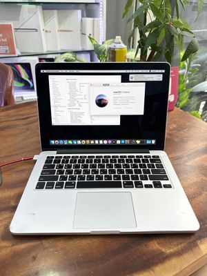 MacBook Pro13 inch 2015 i5/8/128GB