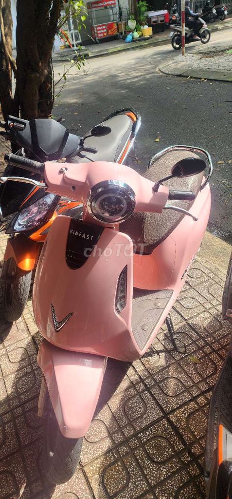 VinFast Evo200 Trắng 2024. Mua bán Xe điện tại Thành phố Cà Mau Cà Mau được đăng bởi VinFast Cà Mau hình 2