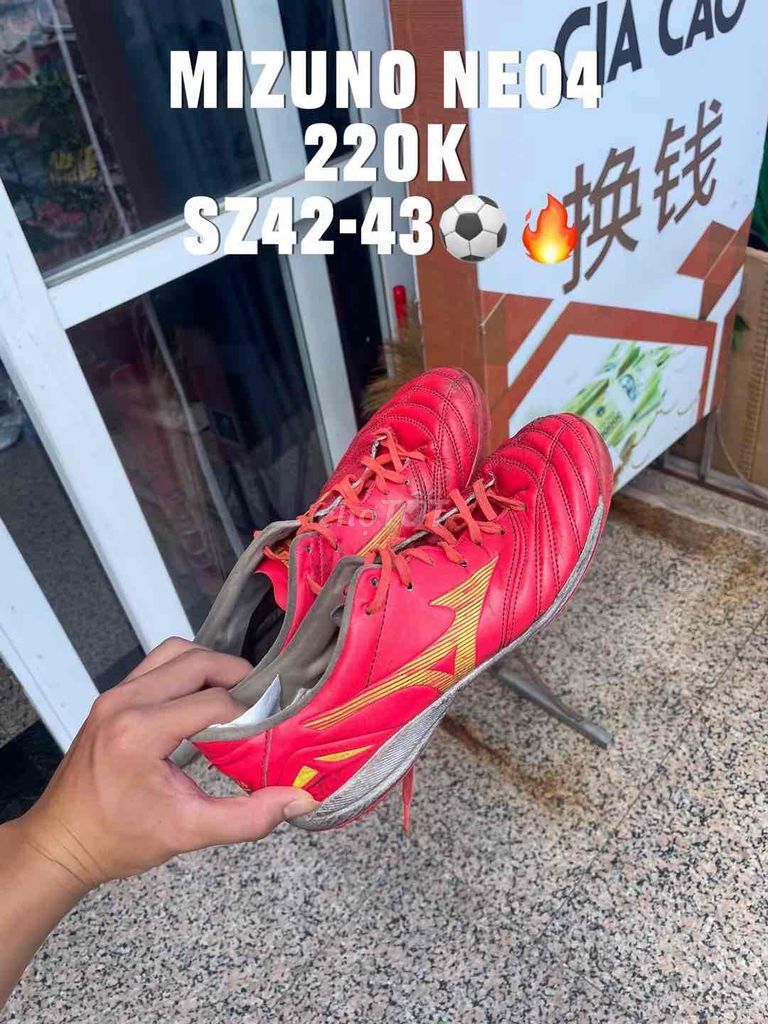 Giày đá bóng Mizuno Neo 4 Đỏ Nam. Mua bán Đồ thể thao, Dã ngoại tại Thành phố Móng Cái Quảng Ninh được đăng bởi hưng dz hình 1