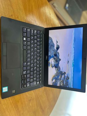 Dell Latitude 7290, I7-8650U,Ram 8G,SSD 256G. Mua bán Laptop tại Thành phố Long Xuyên An Giang được đăng bởi Laptop Mai Lý Nghĩa