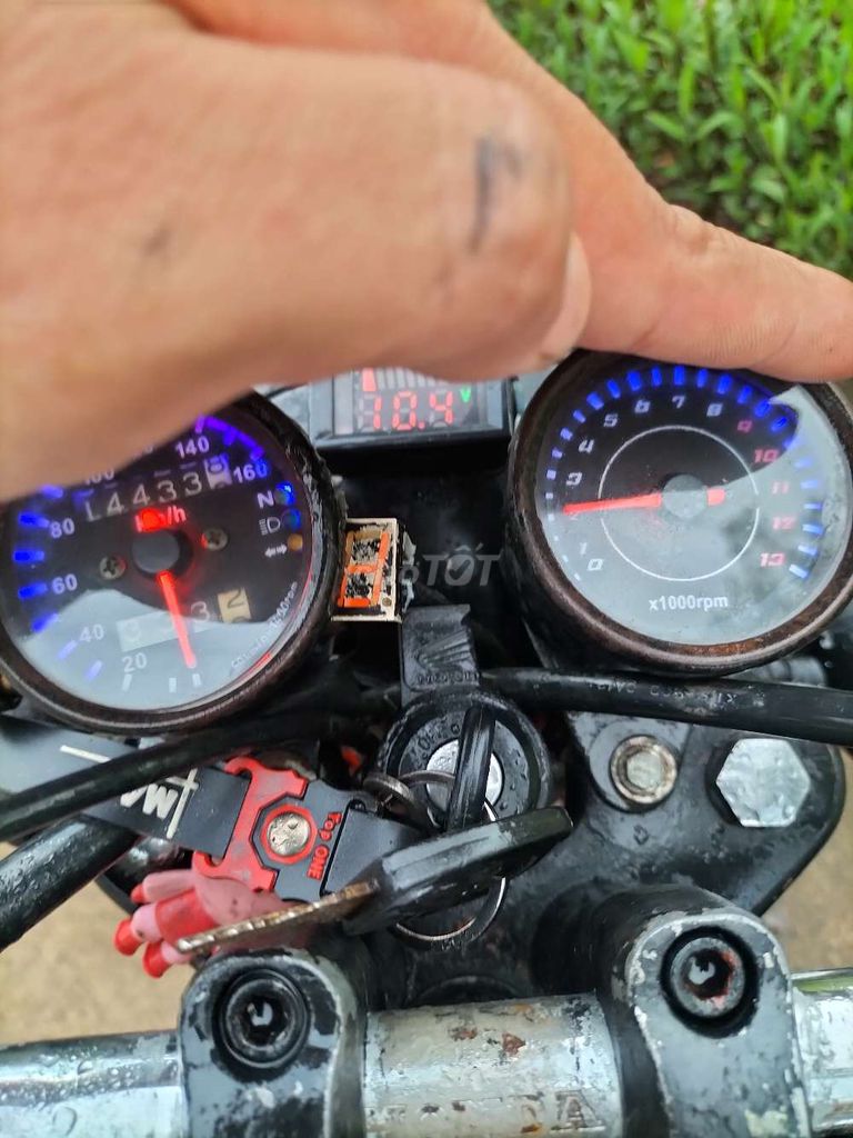 Xe win lên moto cafe máy rất êm giấy tờ đầy đủ. Mua bán Xe máy tại Quận Bình Tân Tp Hồ Chí Minh được đăng bởi Ngọc  hình 3