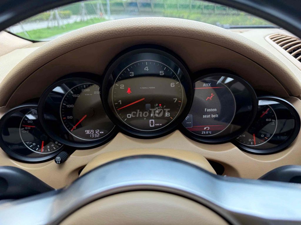 Porsche Cayenne 2011 bảo hành 1 năm. Mua bán Ô tô tại Quận 7 Tp Hồ Chí Minh được đăng bởi chị Hương hình 5