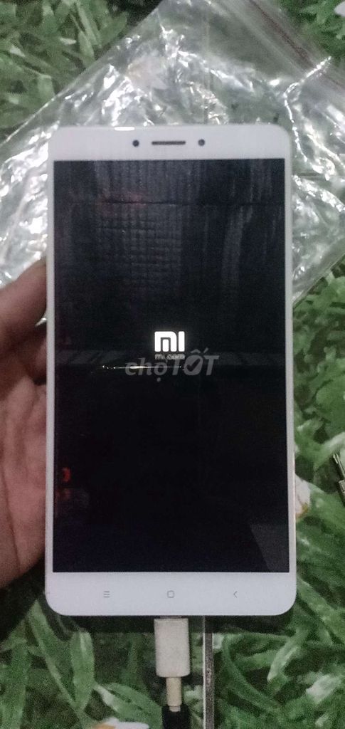 Xiaomi Mi Mix 2 hư pin. Mua bán Điện thoại tại Quận 12 Tp Hồ Chí Minh được đăng bởi nnh hình 1