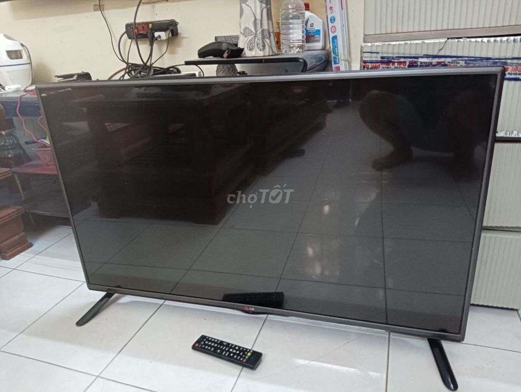 Tivi LG 42 inch led. Mua bán Tivi, Âm thanh tại Quận Ba Đình Hà Nội được đăng bởi Nguyễn Thanh Sơn hình 1