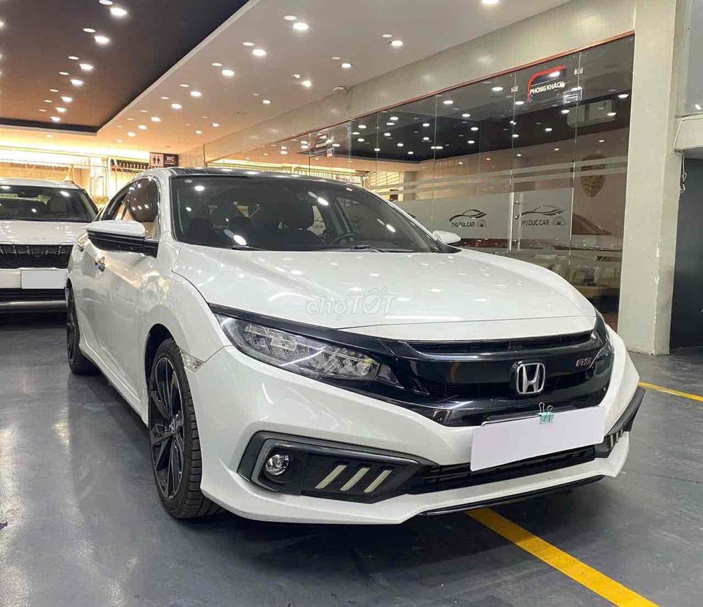 Honda Civic RS 2020 Gen 10 siêu lướt 1 chủ từ đầu. Mua bán Ô tô tại Thành phố Thủ Đức Tp Hồ Chí Minh được đăng bởi Bá Lộc hình 4