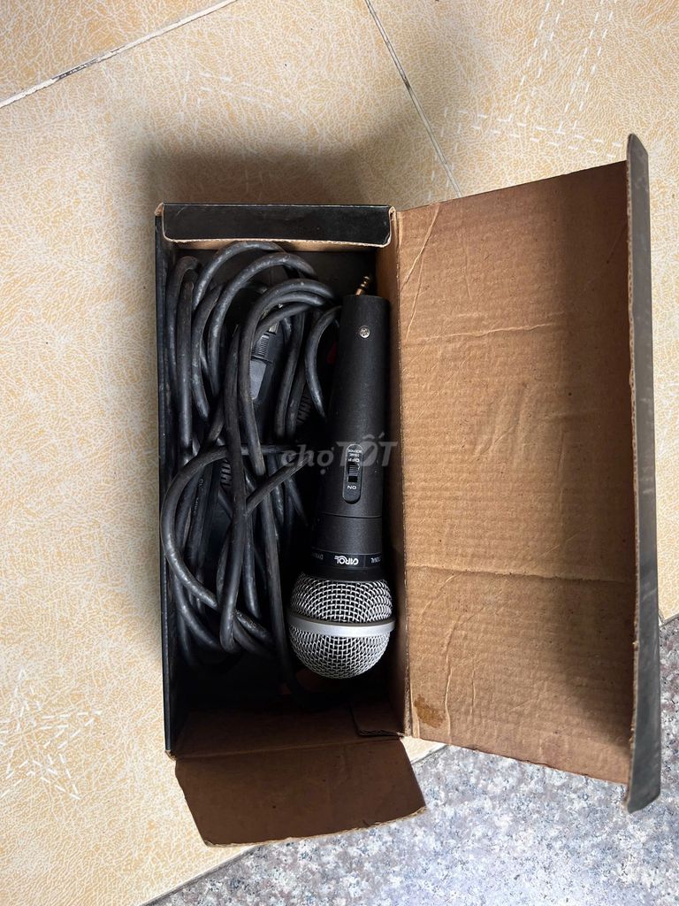 Microphone CAROL GS704L Kim loại Đen. Mua bán Tivi, Âm thanh tại Quận 3 Tp Hồ Chí Minh được đăng bởi Phạm Công Bằng hình 1