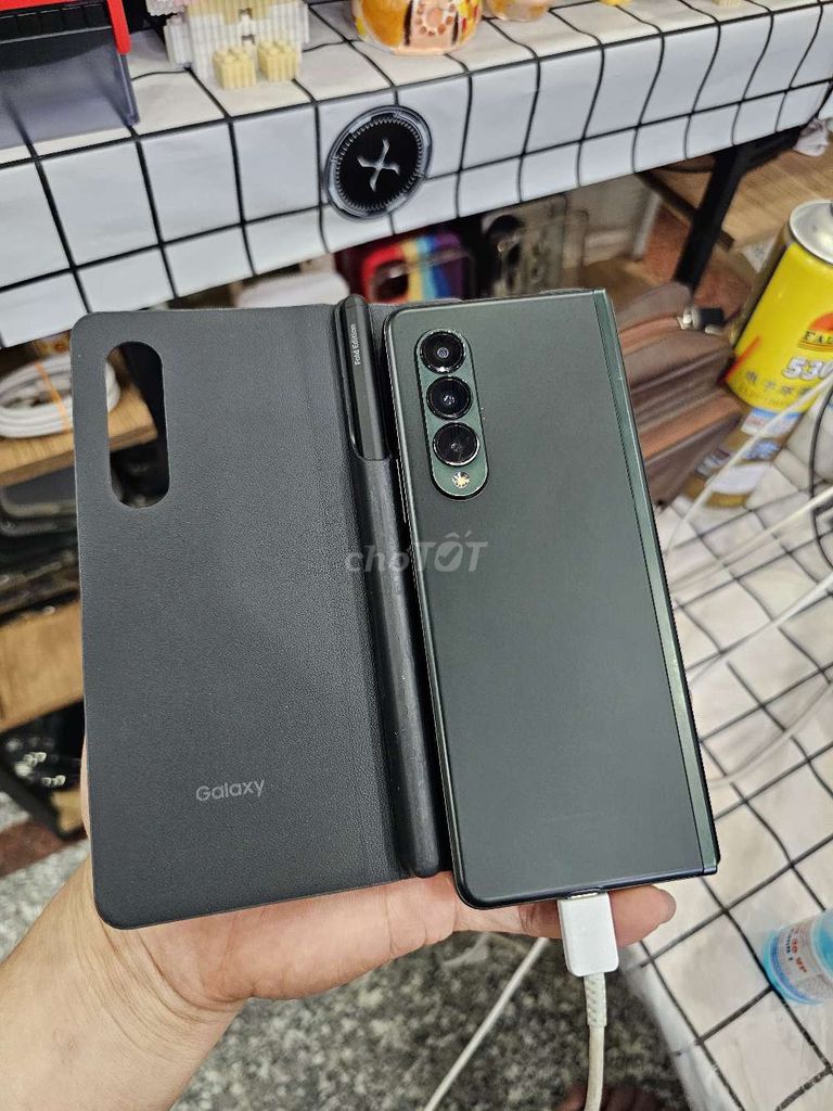 Samsung Z Fold 3 5G 12/256 V/N ZIN ĐẸP MÀN ĐẸP TỐT. Mua bán Điện thoại tại Quận Tân Phú Tp Hồ Chí Minh được đăng bởi Ngô Minh Mobile  hình 1