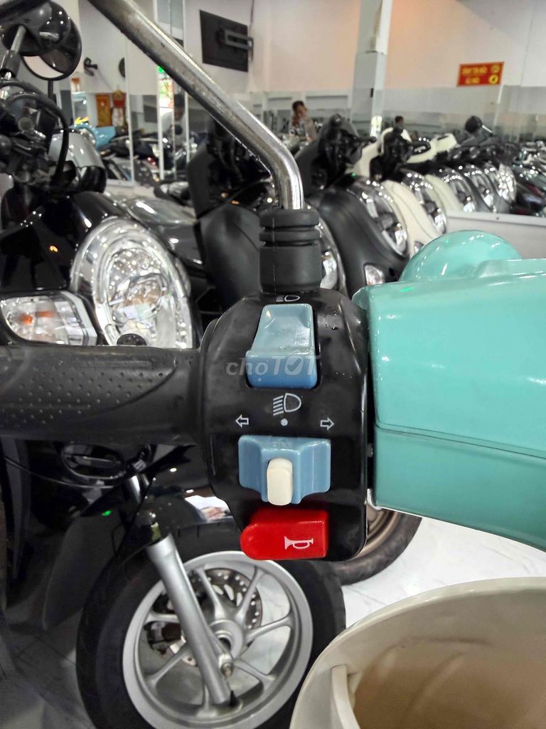 CREA 50cc-2024. Zin Cọp. Như Mới - BS 68. Mua bán Xe máy tại Thành phố Rạch Giá Kiên Giang được đăng bởi XE MÁY CŨ TÂN 128 hình 14