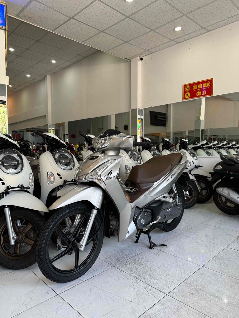 ZIN CỌP - Như Mới - FUTURE 2021 ĐK 2022 Màu Hiếm. Mua bán Xe máy tại Thành phố Rạch Giá Kiên Giang được đăng bởi XE MÁY CŨ TÂN 128 hình 20
