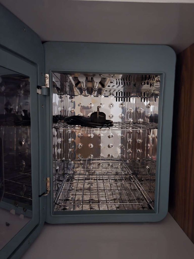 Máy sấy bình sữa Beborn Xanh lá. Mua bán Mẹ và bé tại Quận 12 Tp Hồ Chí Minh được đăng bởi chi nguyen hình 1