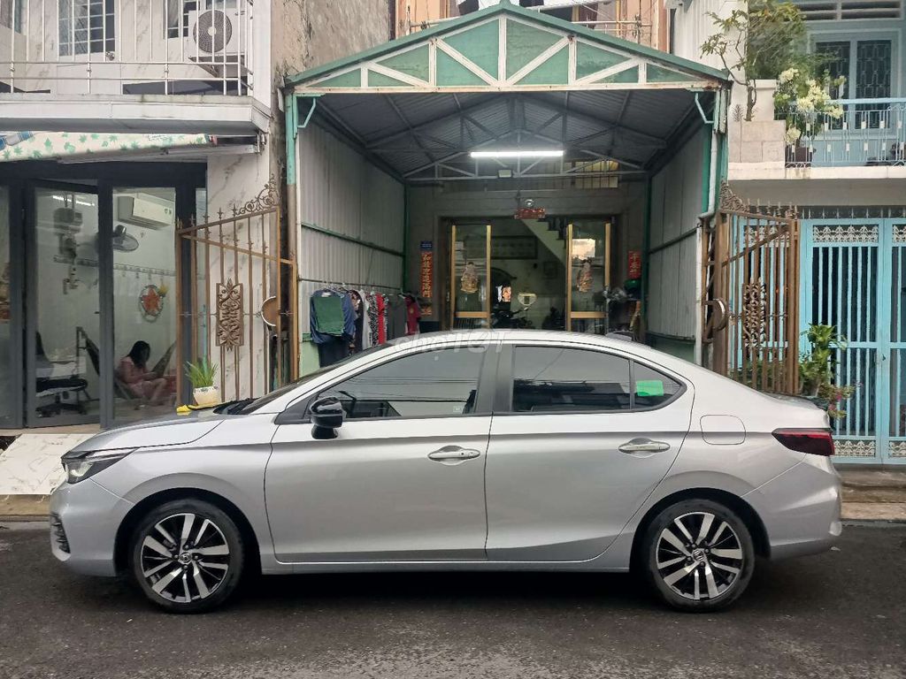 2021 1.5 RS - 94000 km. Mua bán Ô tô tại Quận Thốt Nốt Cần Thơ được đăng bởi Tấn Phát hình 3