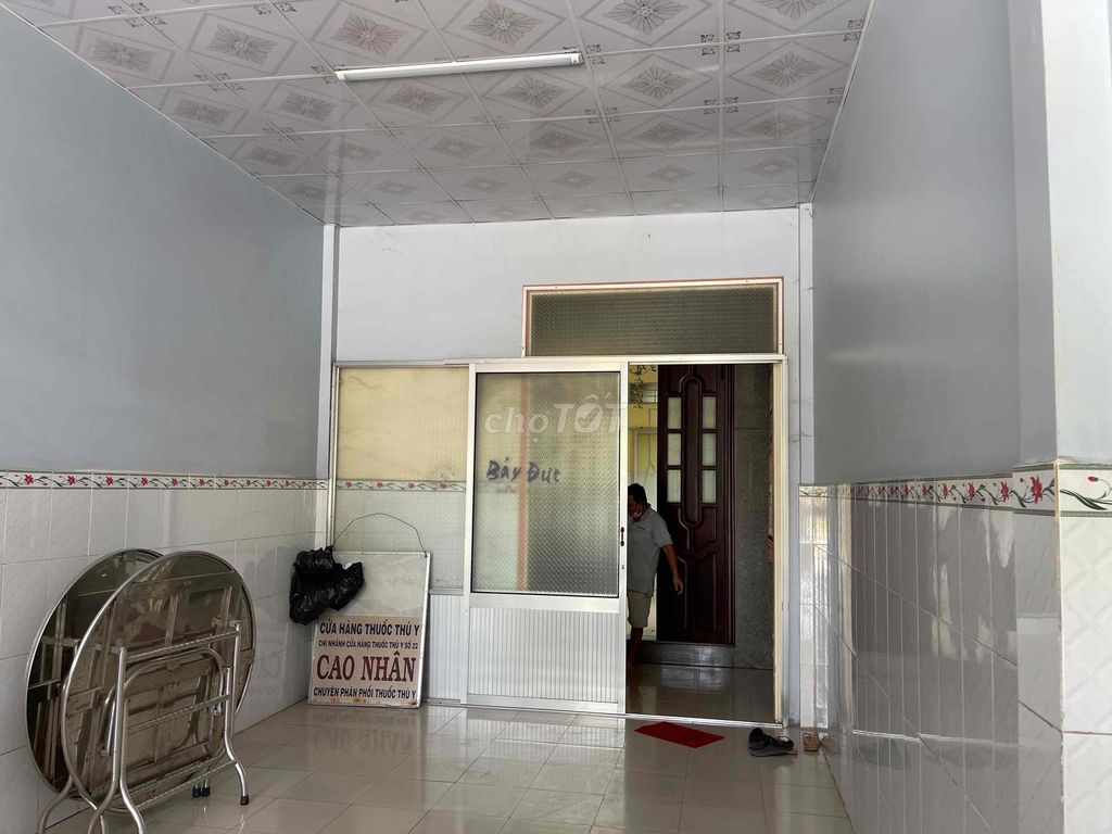 nhà cho thuê 9 chủ mặt tiền QL60. Cho thuê nhà ở tại Huyện Mỏ Cày Nam Bến Tre được đăng bởi Nhân hình 5