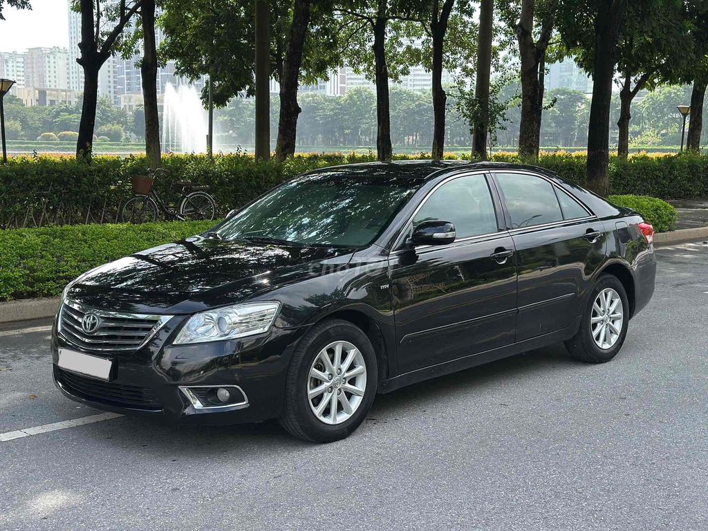 Toyota Camry 2010 2.4G - 150000 km Đen Siêu Mới. Mua bán Ô tô tại Quận Cầu Giấy Hà Nội được đăng bởi Vũ Kiên hình 3