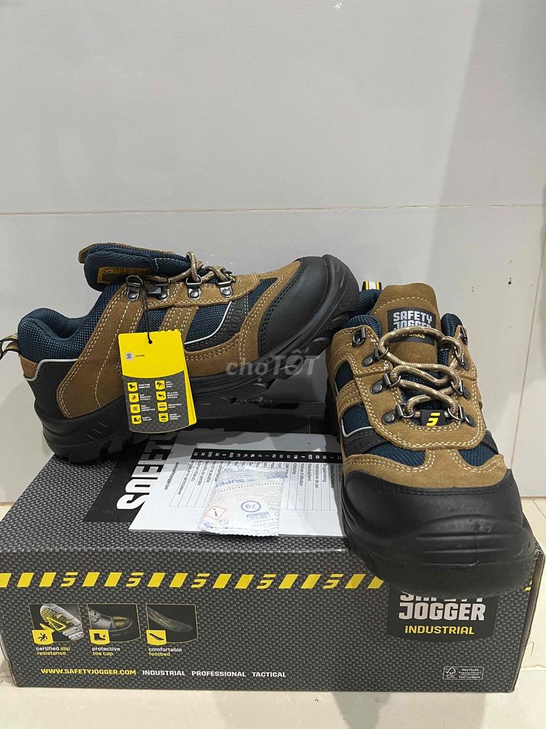 Giày bảo hộ Safety Jogger Nam Da lộn. Mới 100%.. Mua bán Giày dép tại Huyện Châu Đức Bà Rịa - Vũng Tàu được đăng bởi Mr Bob hình 1