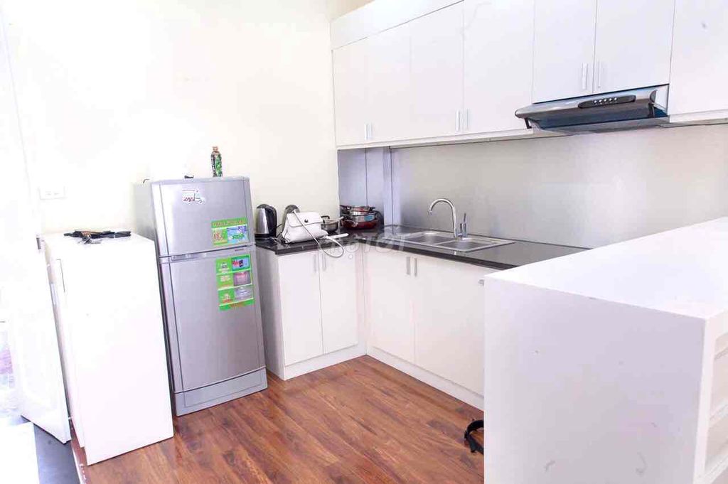Квартира 2 комнаты, 2 санузла, 3 кондиционера, 100 м²