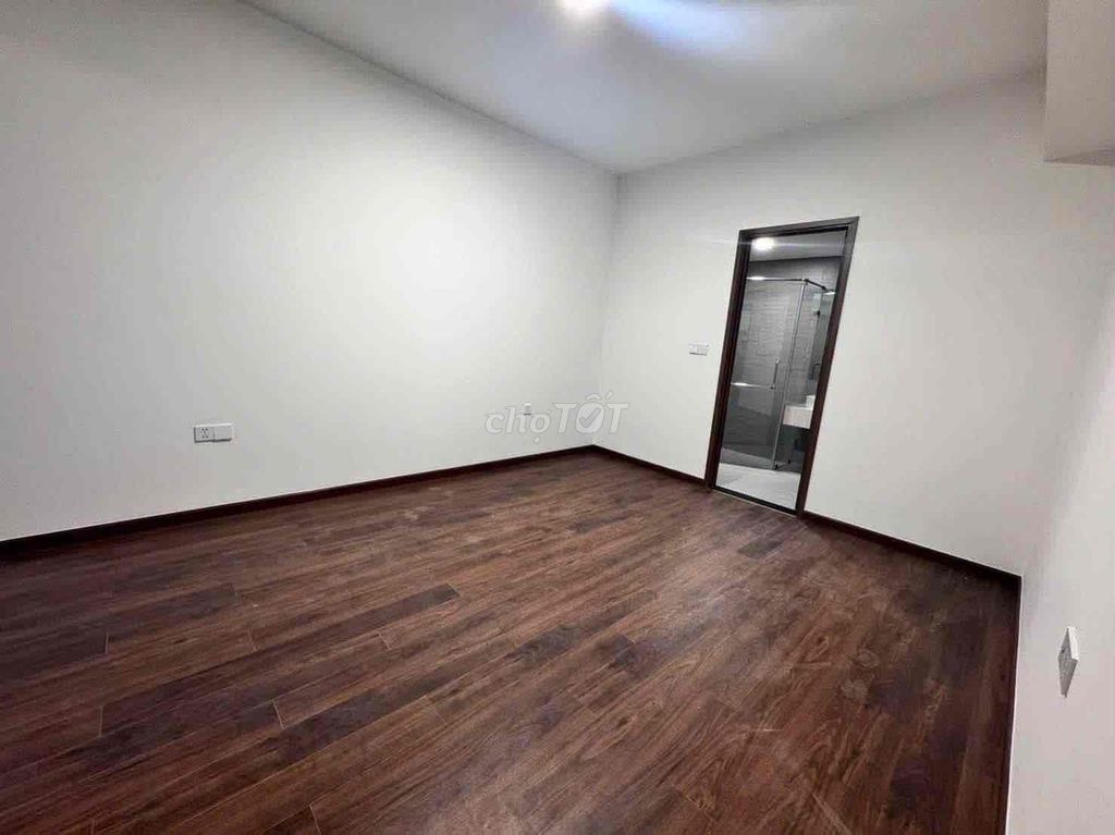 Аренда квартиры Akari City, 2 спальни, 2 санузла, базовый ремонт