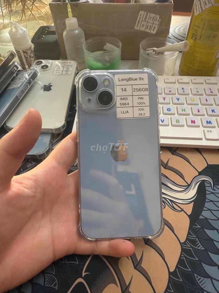 iPhone 14 Xanh Dương 256GB Bản Quốc Tế. Mua bán Điện thoại tại Quận Cầu Giấy Hà Nội được đăng bởi Long blue 9x hình 1