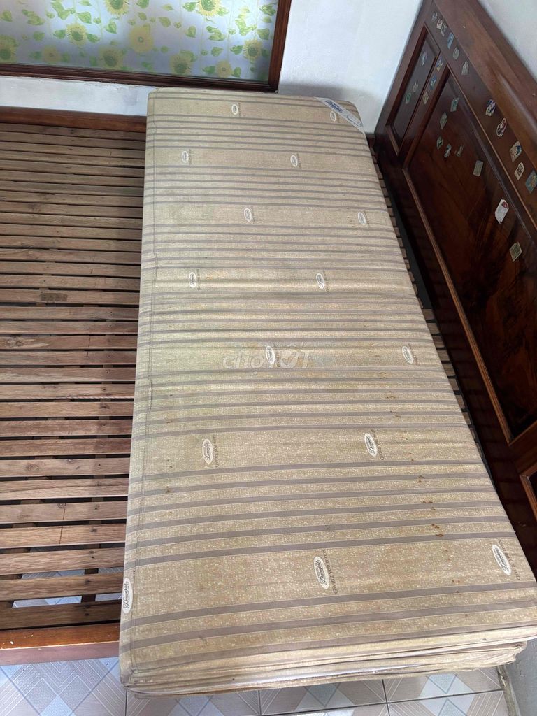 Đệm 1m6x2m Đã qua sử dụng. Mua bán Giường, chăn ga gối nệm tại Quận Đống Đa Hà Nội được đăng bởi N A M A hình 1