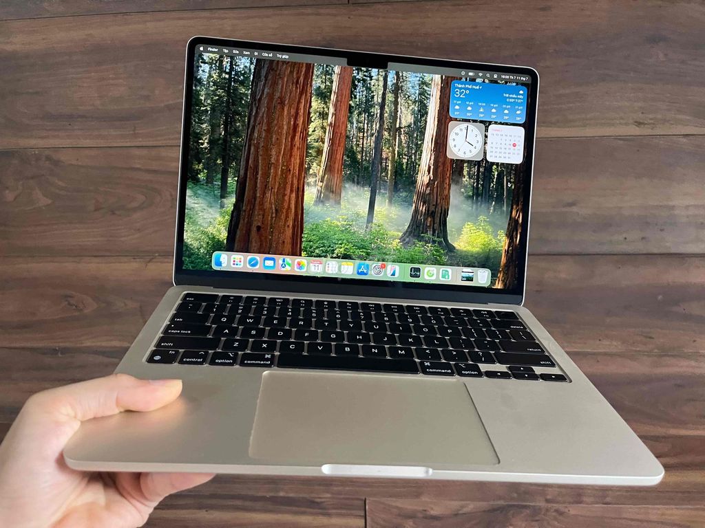 Apple MacBook Air M2 8GB/256GB Vàng ánh kim. Mua bán Laptop tại Thành phố Huế Thừa Thiên Huế được đăng bởi A99 hình 1