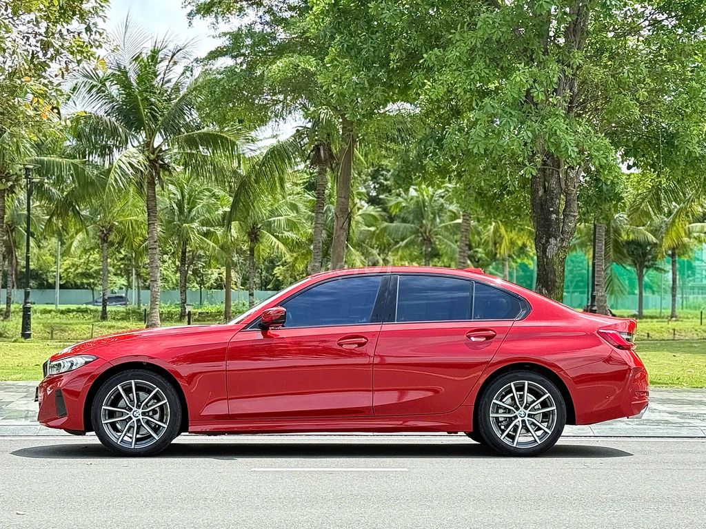 BMW 320i Sportline. Mua bán Ô tô tại Thành phố Thủ Đức Tp Hồ Chí Minh được đăng bởi Thành hình 3