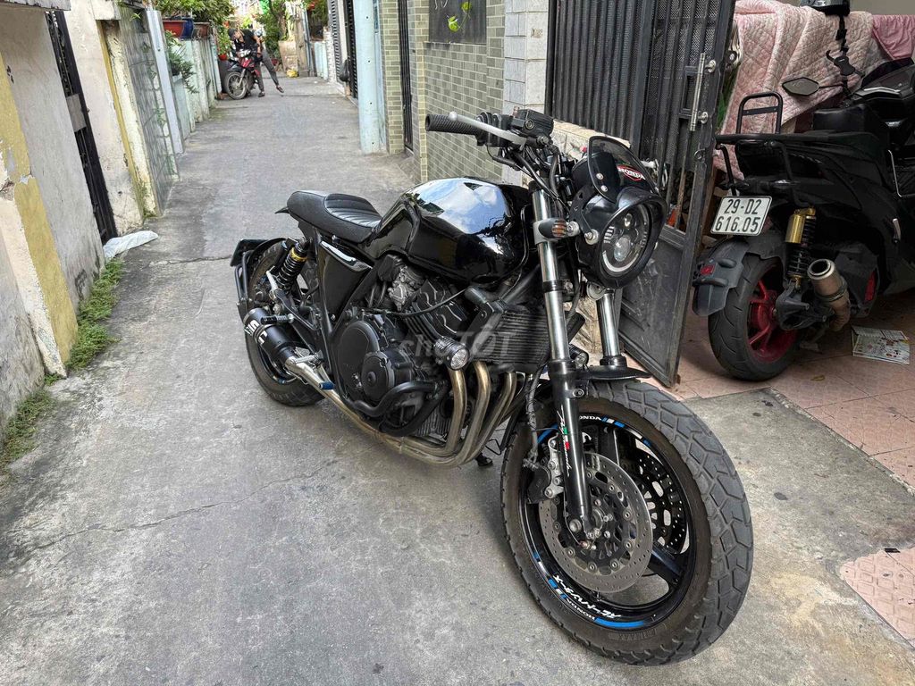 Cu em người Nhật dư dùng cần bán. Mua bán Xe máy tại Quận Bình Thạnh Tp Hồ Chí Minh được đăng bởi hà hình 3