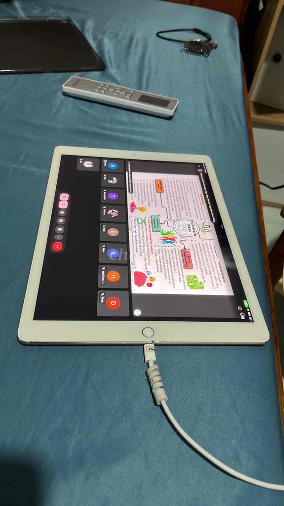 iPad Pro 12.9 inch, gen 2 2017, 256GB 4G Vàng. Mua bán Máy tính bảng tại Quận Bình Thạnh Tp Hồ Chí Minh được đăng bởi Nguyễn Tuyến hình 1