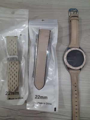 Đồng hồ Huawei Honor Magic Dream bản Ceramic Hồng. Mua bán Thiết bị đeo thông minh tại Quận 7 Tp Hồ Chí Minh được đăng bởi Vu