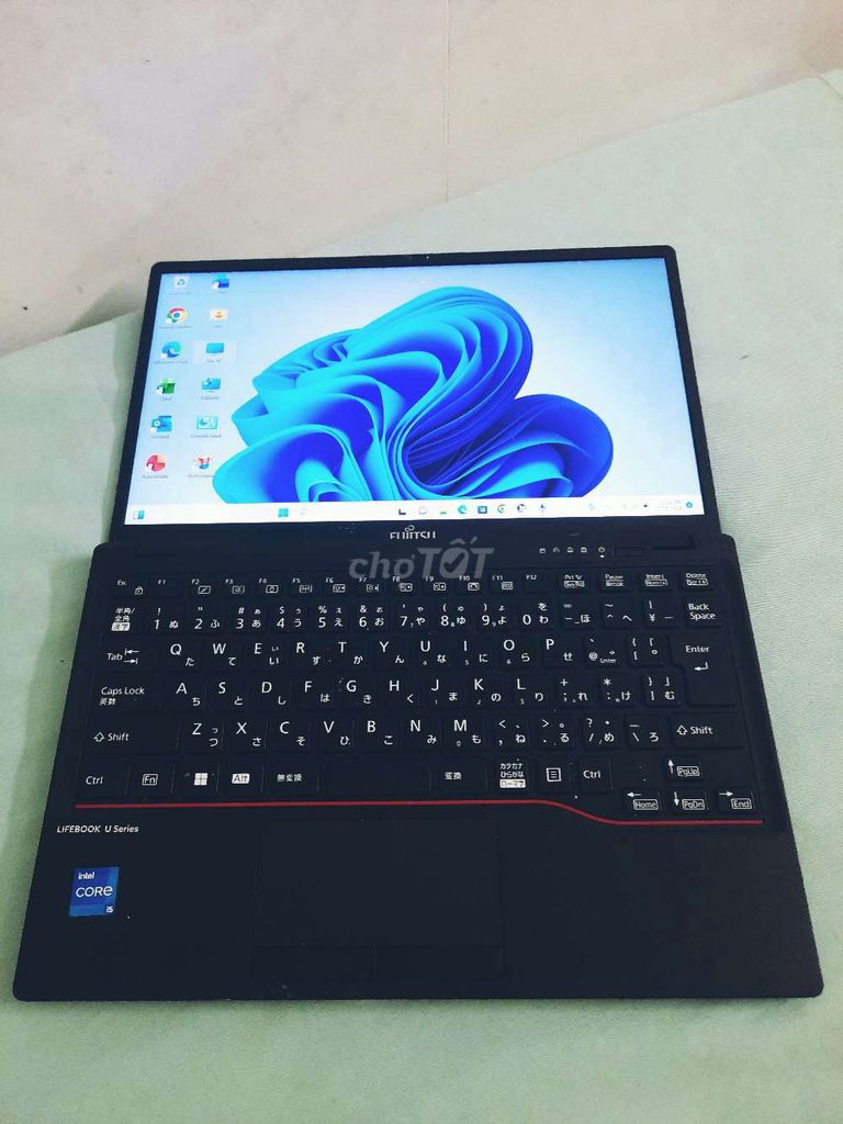 Fujitsu U6312/J i5-1245u máy đẹp Like new. Mua bán Laptop tại Quận Tân Bình Tp Hồ Chí Minh được đăng bởi Anh Thanh chuyên laptop nhập khẩu Nhật Mỹ giá sỉ  hình 1