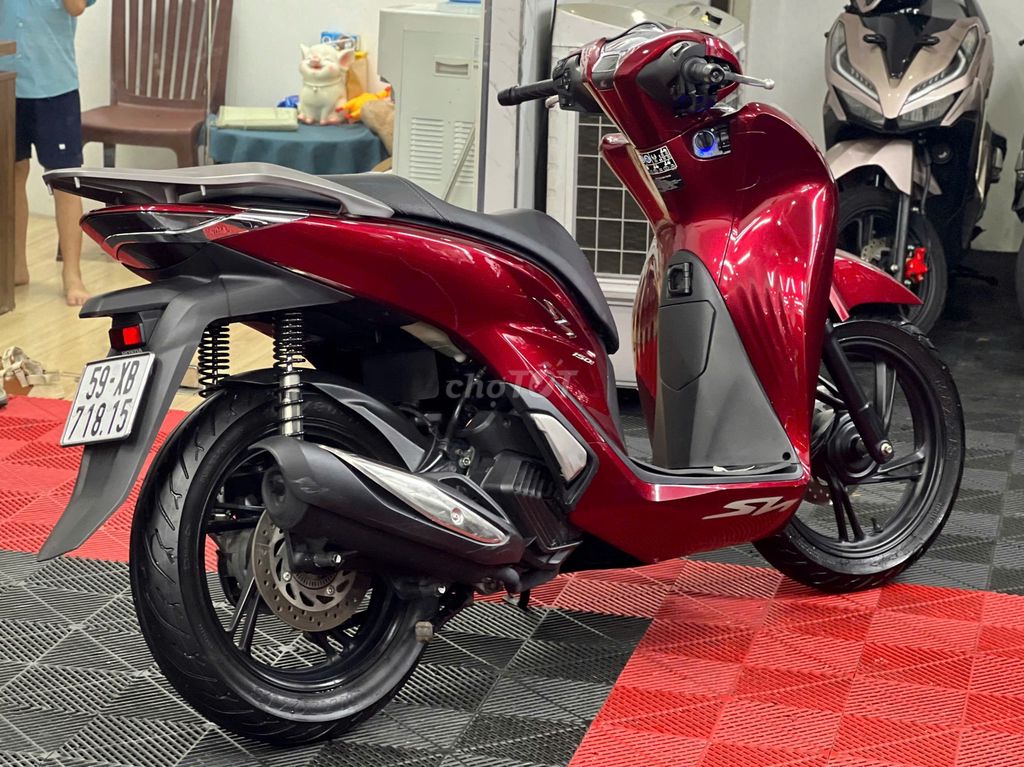 💥Honda Sh125i ABS 2021 Đỏ Sporty BSTP 9chủ ký giấy. Mua bán Xe máy tại Thành phố Thủ Đức Tp Hồ Chí Minh được đăng bởi XE MÁY THỦ ĐỨC hình 9