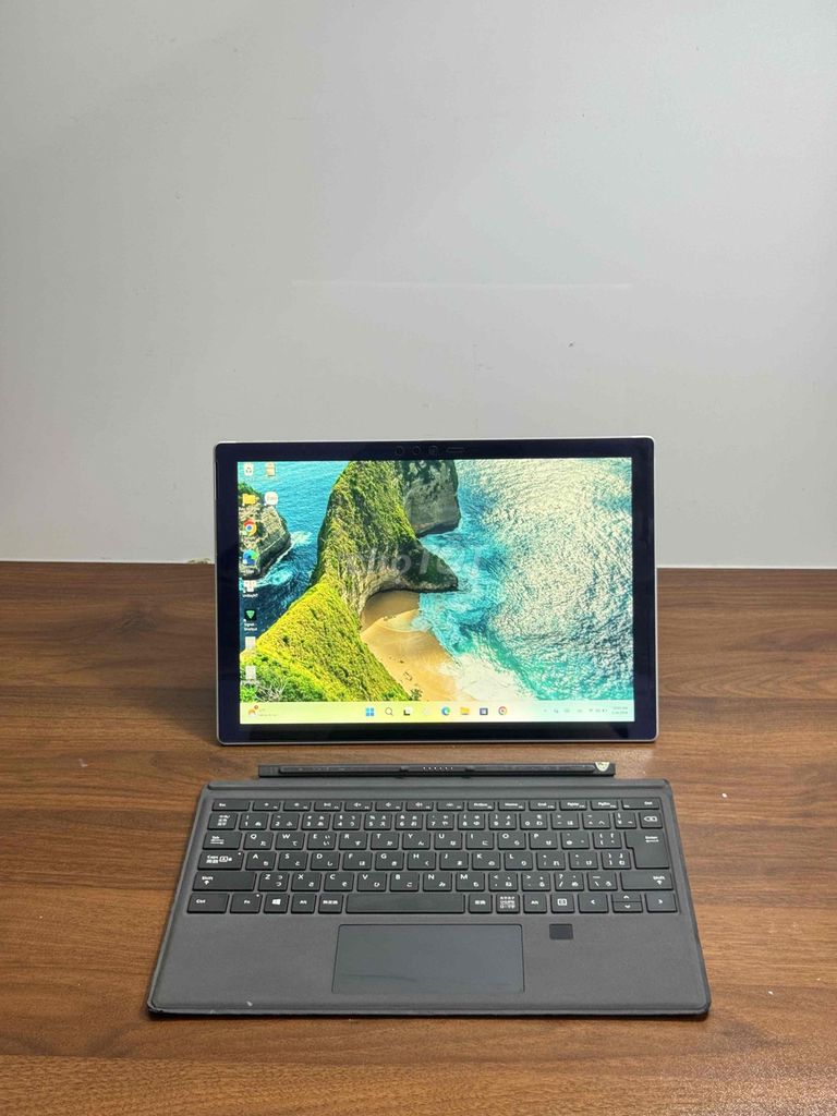 Microsoft Surface Pro 6 i5 8GB/256GB 13.3 inch 2K7. Mua bán Laptop tại Quận Gò Vấp Tp Hồ Chí Minh được đăng bởi Duy Lê hình 1
