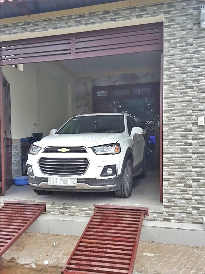 Bán nhà 5M x 24M, 3T, gần UBND P.Thạnh Xuân, xe hơi 7C ngủ trong nhà.