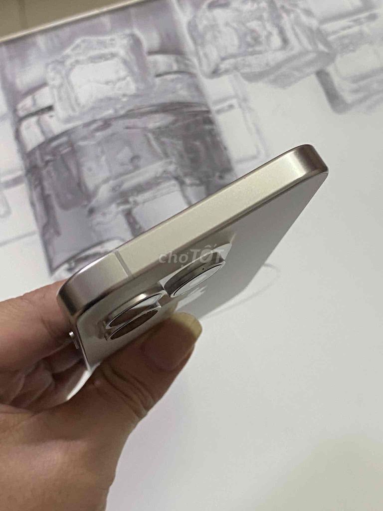 iPhone 15 Pro 256GB Titan Tự nhiên. Mua bán Điện thoại tại Quận Hai Bà Trưng Hà Nội được đăng bởi Thưởng hình 1