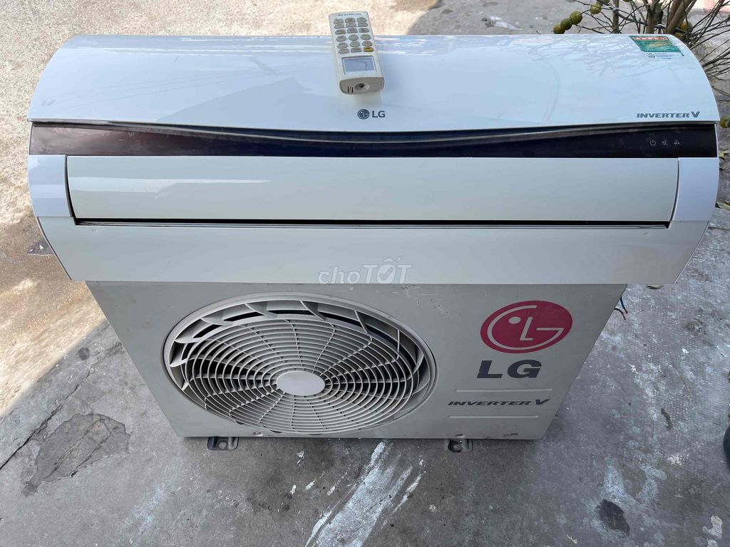 Thanh Lý Máy Lạnh LG 1.5 Ngựa Inverter