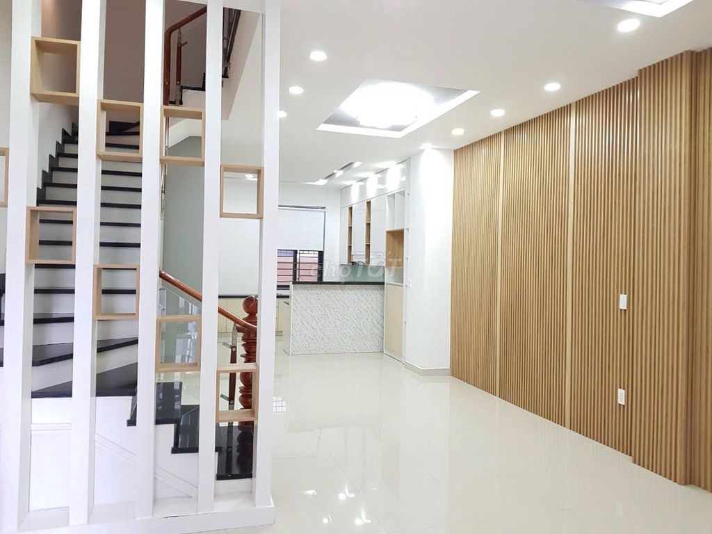 Cho thuê nhà KDC Merita gần Đỗ Xuân Hợp, Liên Phường, 3 lầu 4PN