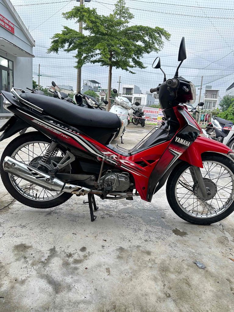 Номера красных автомобилей Yamaha Sirius 2012