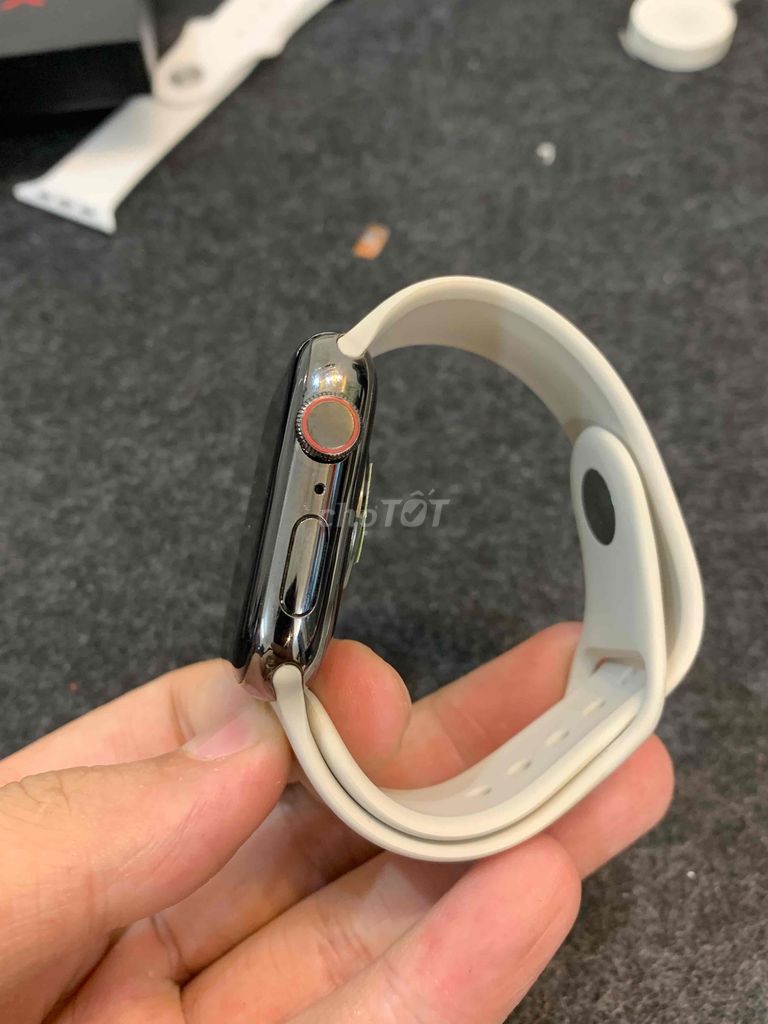 Apple watch Series 6 44mm Thép Đen