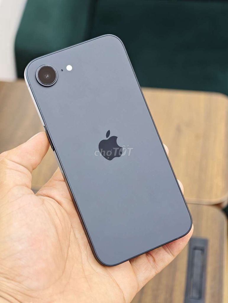 🍎IPHONE 16E 256GB ĐEN ĐẸP NGUYÊN BẢN 99% P100👇. Mua bán Điện thoại tại Quận Hải An Hải Phòng được đăng bởi 98 Ngô Gia Tự Hoàng Dũng Mobile Ngã 3 Văn Cao hình 1