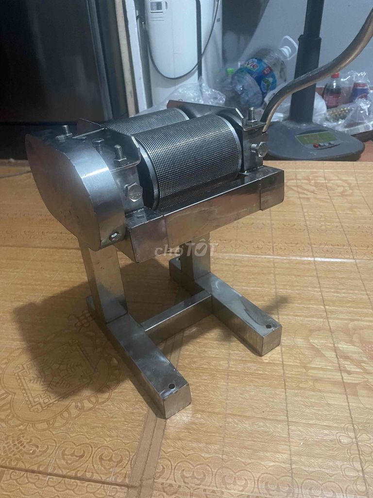 máy  thái thịt và bì. Mua bán Đồ chuyên dụng, Giống nuôi trồng tại Quận Cầu Giấy Hà Nội được đăng bởi lợi lợi hình 2