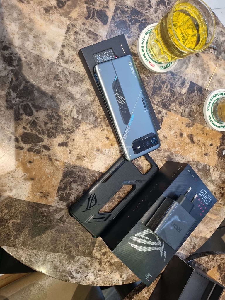 Asus ROG Phone 6D 256GB Quốc tế . Mua bán Điện thoại tại Quận 7 Tp Hồ Chí Minh được đăng bởi TẠP HOÁ  hình 1