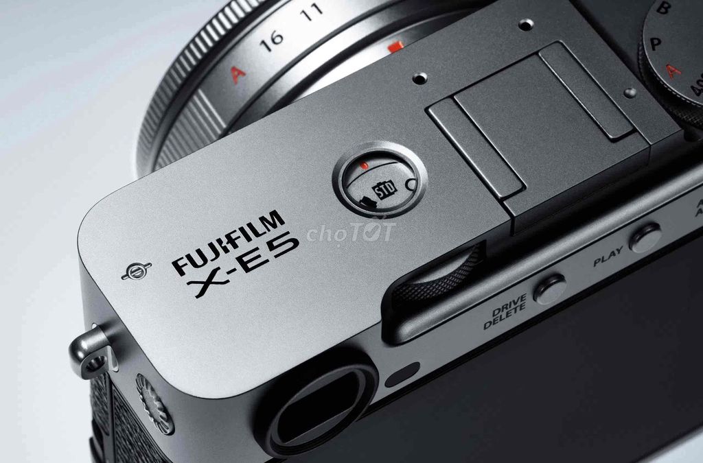 Máy ảnh Fujifilm X-E5 Bạc. Mua bán Máy ảnh, Máy quay tại Quận 1 Tp Hồ Chí Minh được đăng bởi tiến minh hình 1