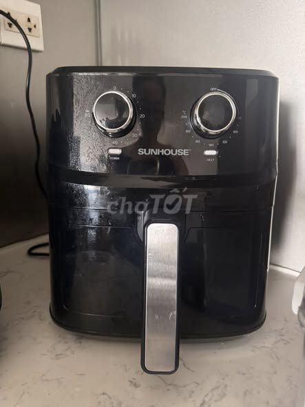 Nồi chiên không dầu SUNHOUSE Đen. Mua bán Bếp, lò, đồ điện nhà bếp tại Quận 5 Tp Hồ Chí Minh được đăng bởi Hội Đồ Điện Tử hình 1