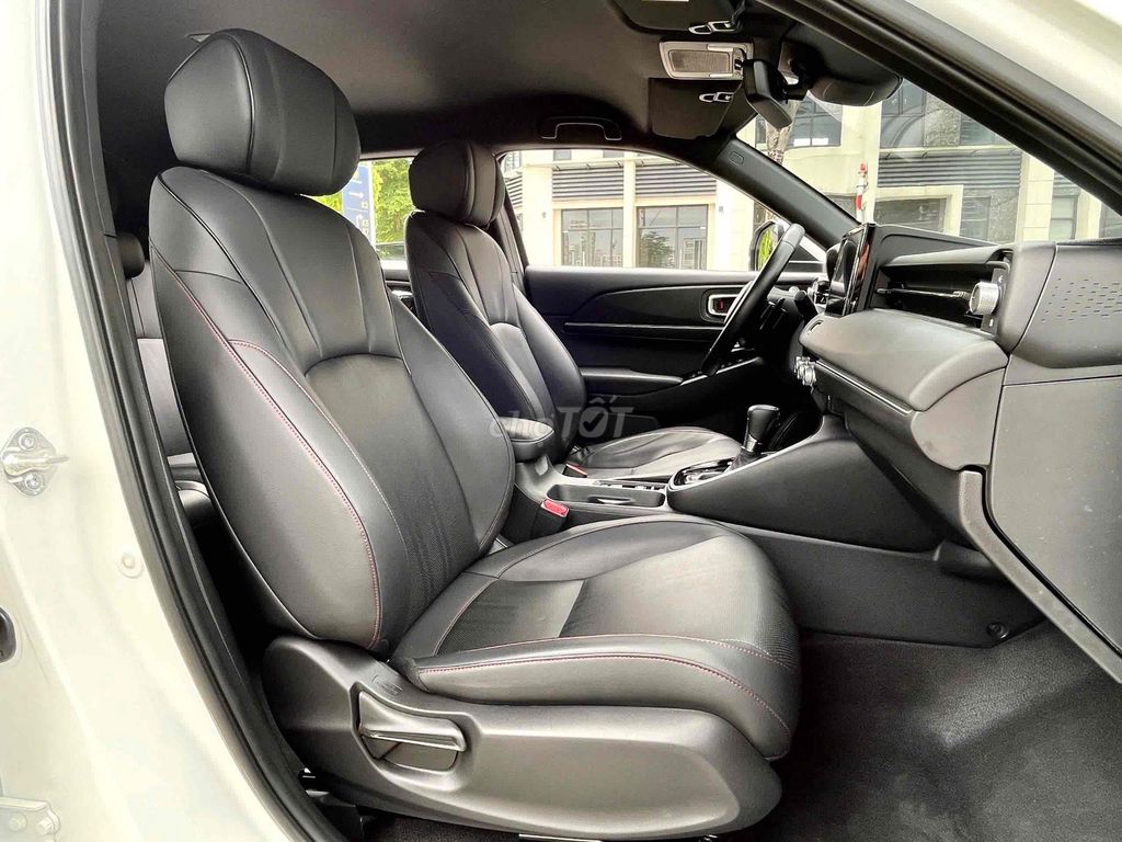 Honda HR-V RS sx 2022 siêu lướt màu trắng. Mua bán Ô tô tại Quận Cầu Giấy Hà Nội được đăng bởi Cao Quý hình 13